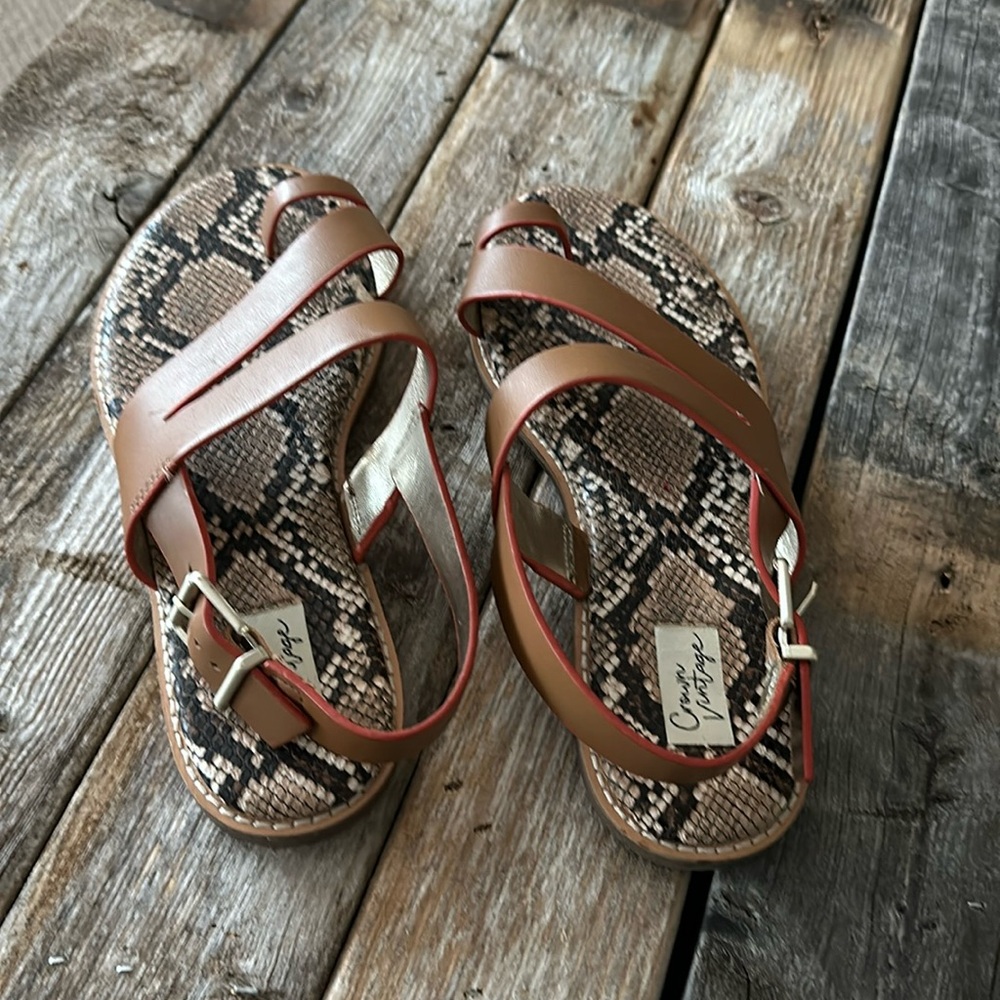 Crown Vintage Tan Strappy Sandals